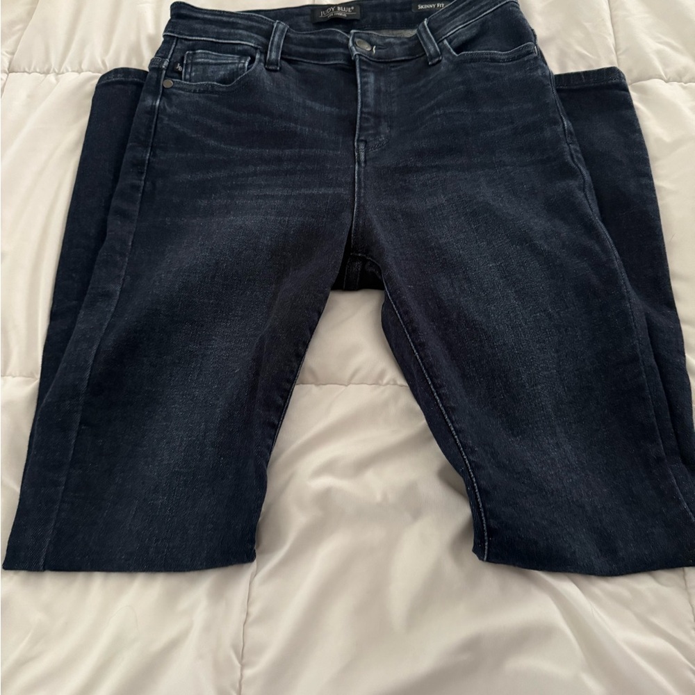 Judy Blue Ankle Cropped Blue Jeans